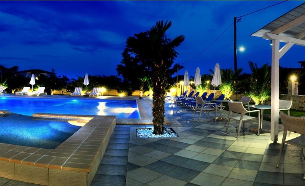 Hotel Stefani Sárti Exterior foto